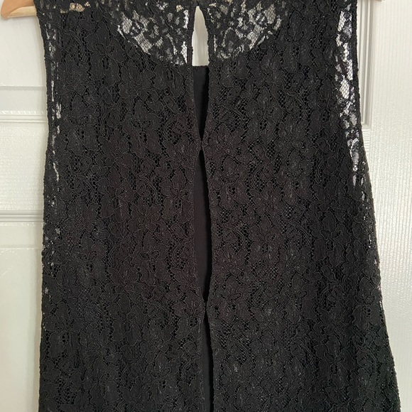 Babaton - Woman’s black, lace tank top, size M. - Picture 6 of 14